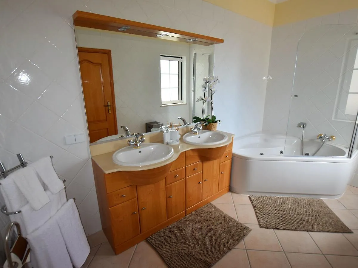 Quinta Das Salinas Hotel Almancil Villa